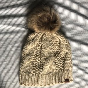 Light tan beanie with pompom
